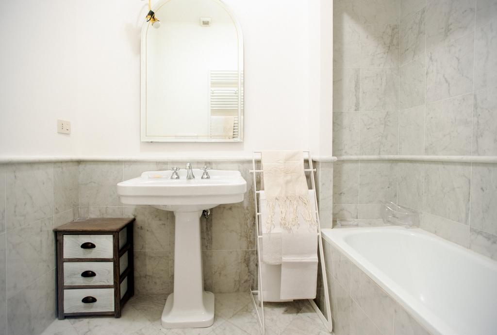 S.Andrea Apartment Рим Стая снимка